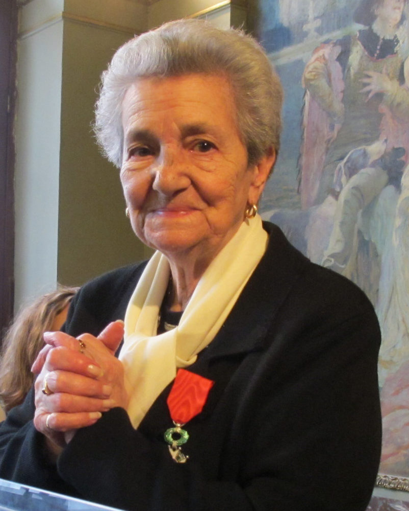 Angelita Bettini del Rio, salle des Illustres de la mairie de Toulouse pour sa décoration de la Légion d’honneur le 5 novembre 2010, photo Remi Demonsant